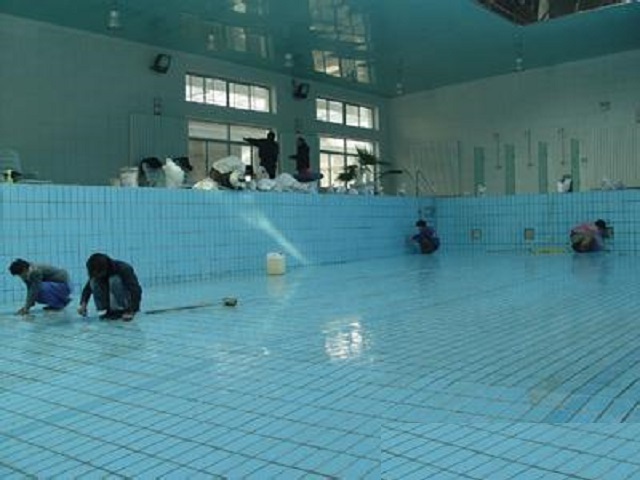 游泳池漏水专利技术维修